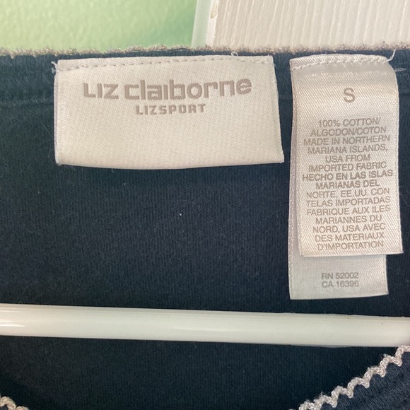 Liz Claiborne navy tee with lace trim classic comfy - Picture 2 of 4